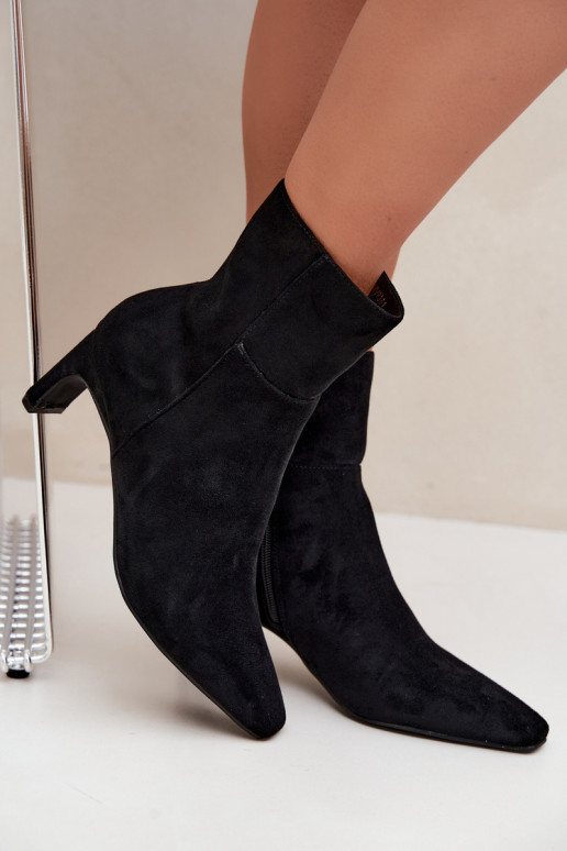 women's ankle boots with heels in black Rileya