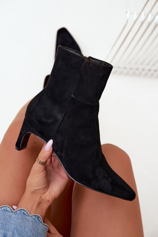 women's ankle boots with heels in black Rileya