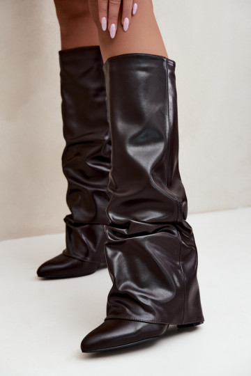 women's knee-high boots with heels in chocolate Elivira 2