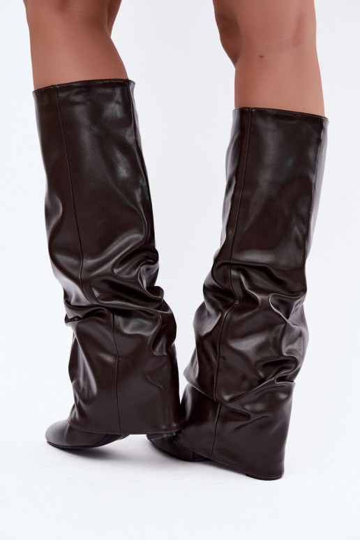 women's knee-high boots with heels in chocolate Elivira