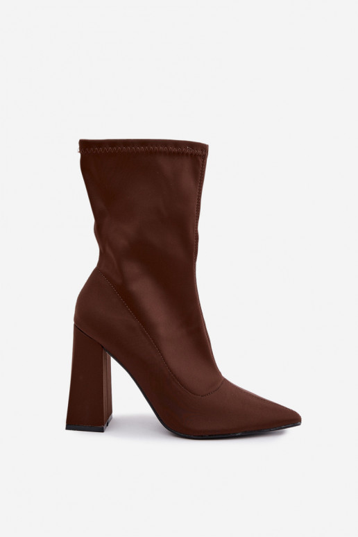 ankle boots on high heels in brown Caretta
