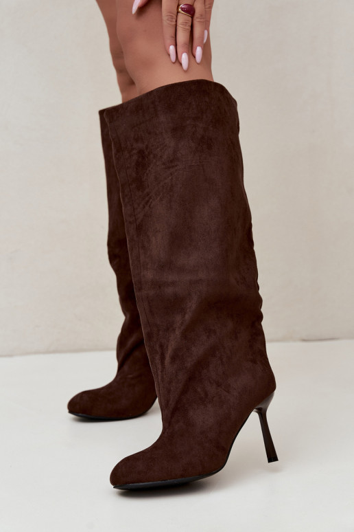 women's slip-on knee-high boots with thin heels in CzekoladoĮe Caliya