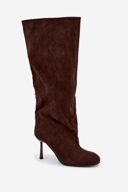 women's slip-on knee-high boots with thin heels in CzekoladoĮe Caliya