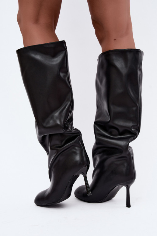 Slip-on women's knee-high boots with slim heels in black Caliya