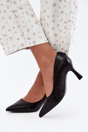 Buty na obcasie w kolorze czarnym Vinceza 62330