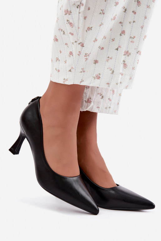 Buty na obcasie w kolorze czarnym Vinceza 62330