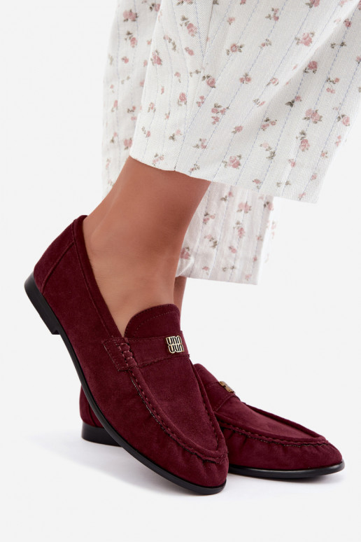 Women's moccasins with ruffles and decorative details in bordo color Kairo