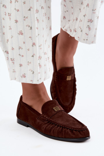 Women's moccasins with ruffles and decorative details in chocolate color Kairo