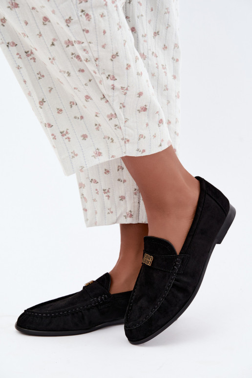 Women's moccasins with ruffles and decorative details in black color Kairo