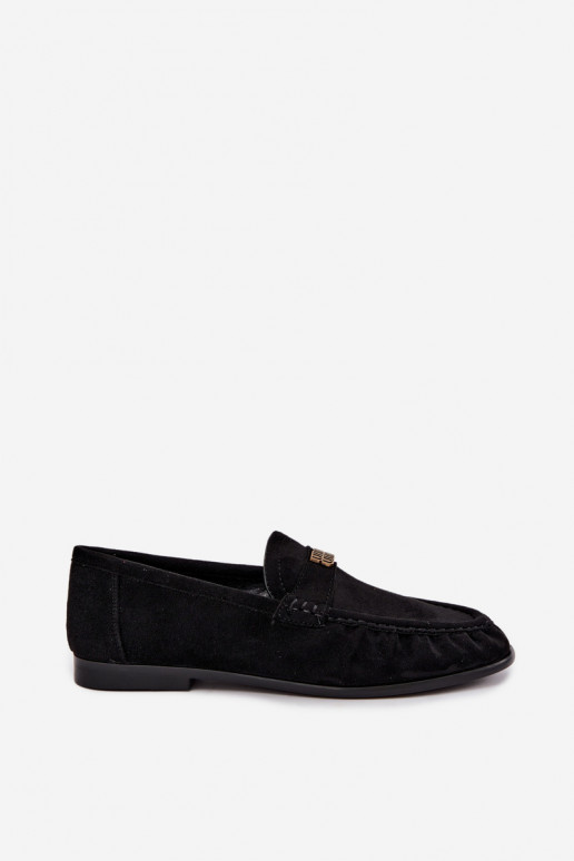 Women's moccasins with ruffles and decorative details in black color Kairo