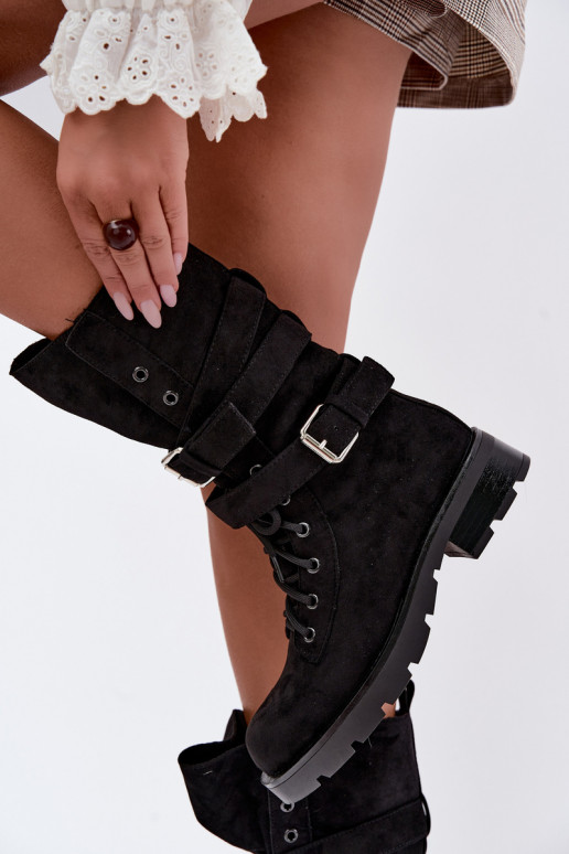 warm work ankle boots with buckles in black color Patsy