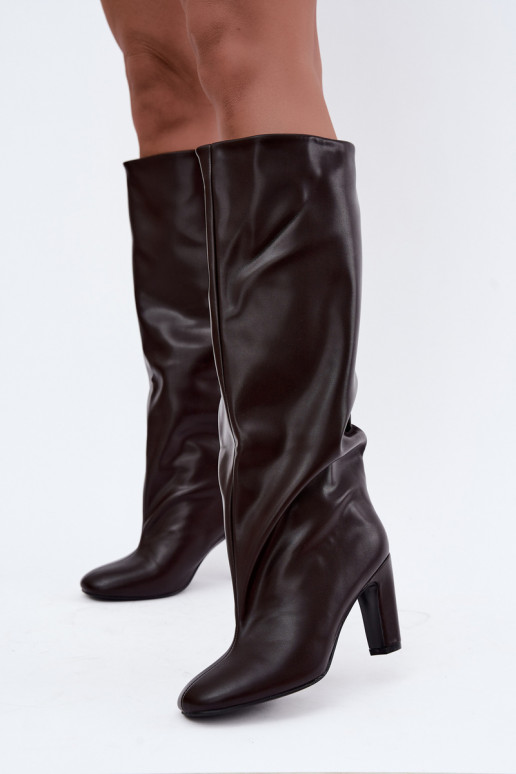 slip-on knee-high boots with heels in chocolate color Falina