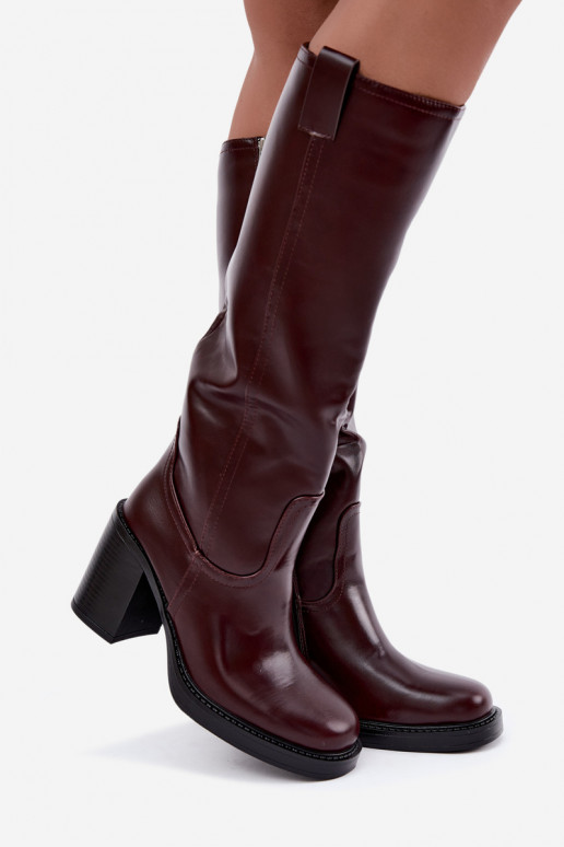 warm women's knee-high boots with heels in burgundy color Feresa