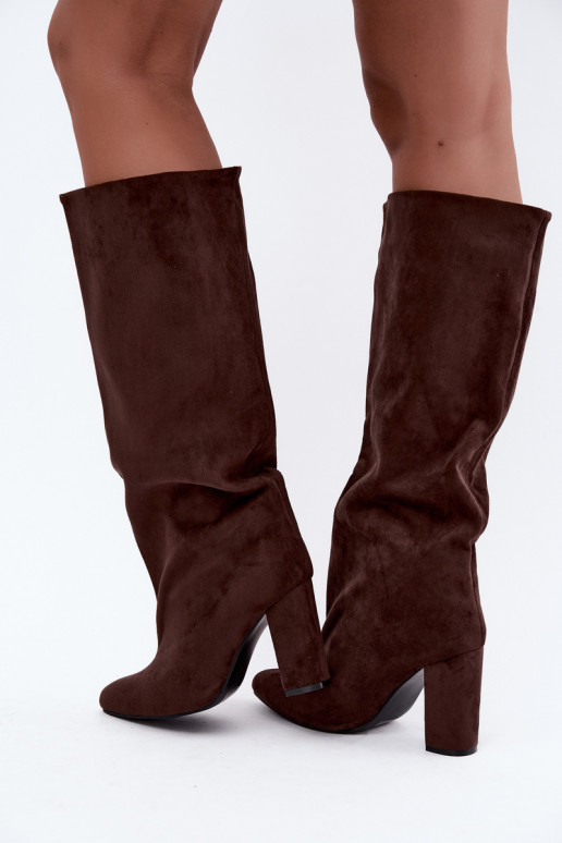 slip-on knee-high boots with heels in chocolate color Emeline