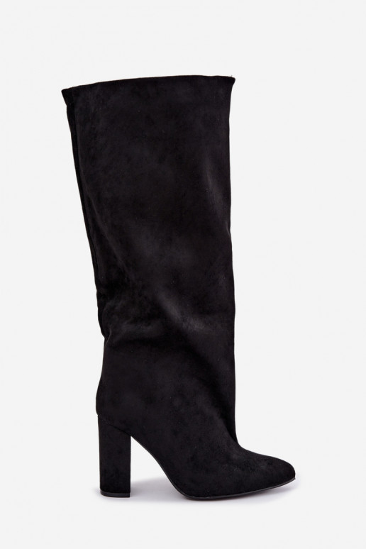 slip-on knee-high boots with heels in black color Emeline