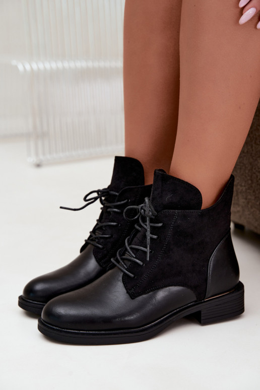 Ismerae black ankle boots with wide heels