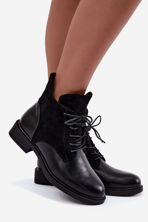 Ismerae black ankle boots with wide heels