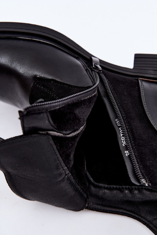 Ismerae black ankle boots with wide heels