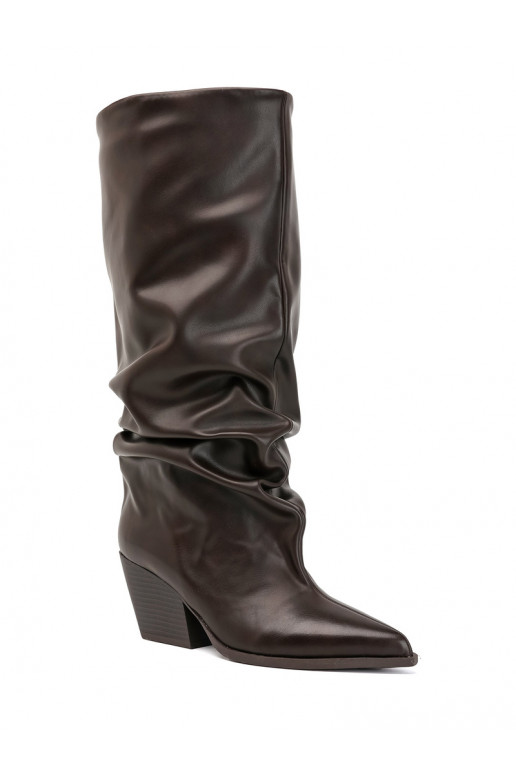 Women's knee-high boots with curved upper and heels in chocolate color Durela