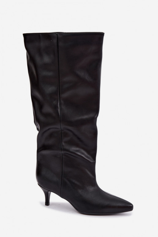 Ankle boots with heels in black faux suede Desya