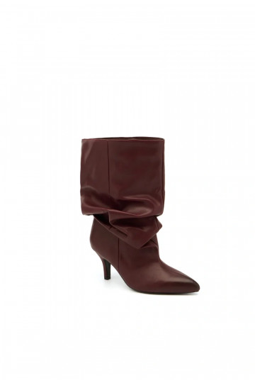 Slouchy ankle boots with heels in burgundy Gelra