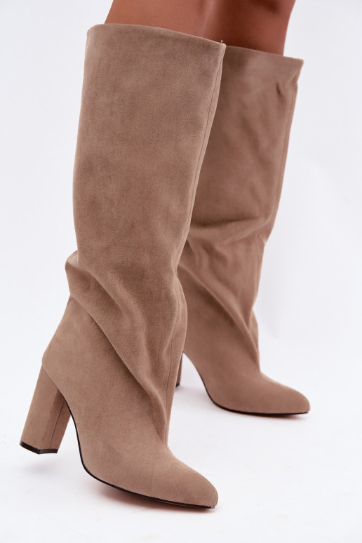 Ankle boots with heels in sand Adoria