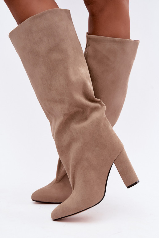 Ankle boots with heels in sand Adoria
