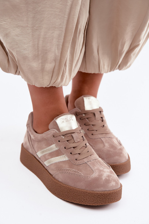 Leather women's sport shoes with platform D&A LR62-7107 sand