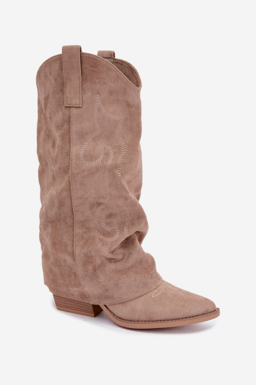 Wrinkled cowboy-style knee-high boots with heels and stitched shaft sand Ives