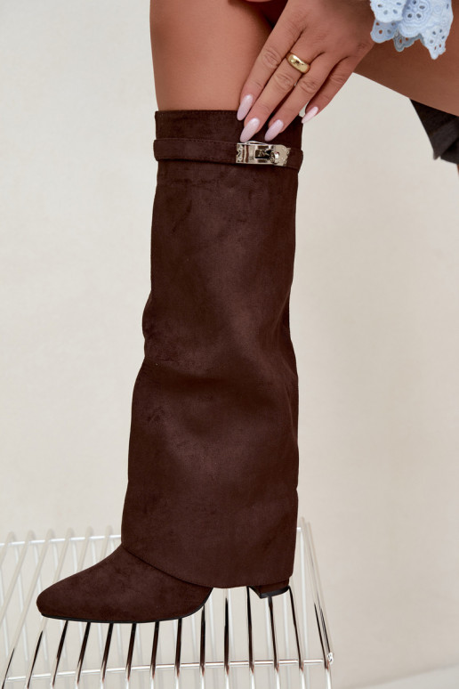Warm women's knee-high boots with stitched shaft and heels chocolate Salia