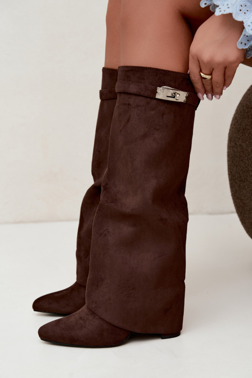 Warm women's knee-high boots with stitched shaft and heels chocolate Salia