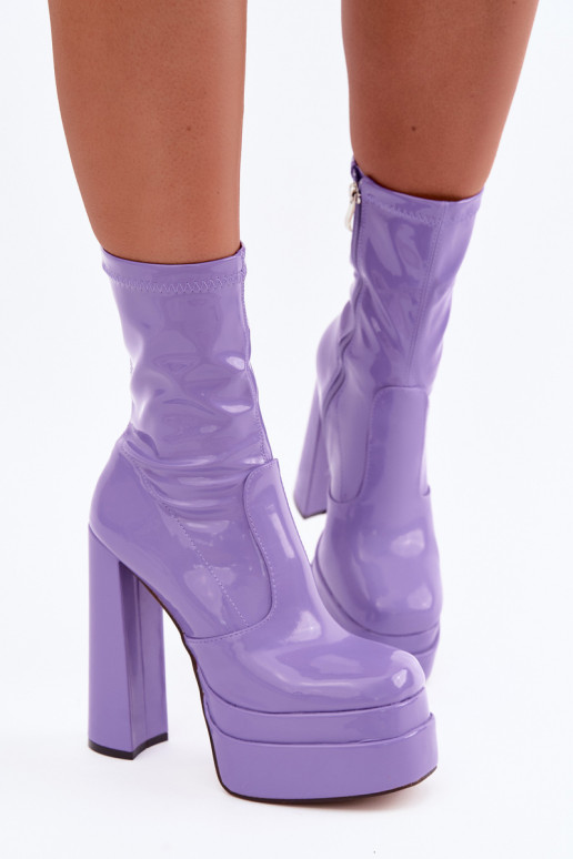 Patent ankle boots with platform in violet Lotisha