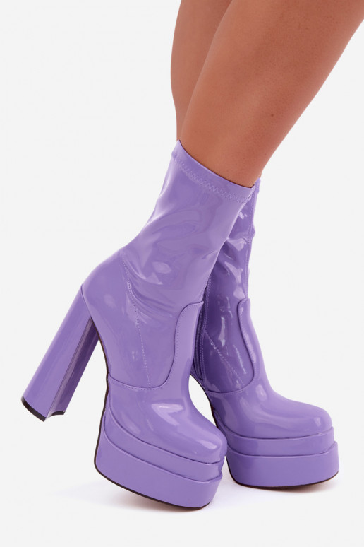Patent ankle boots with platform in violet Lotisha