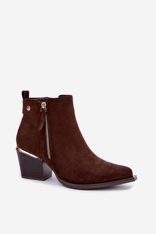 Cowboy-style ankle boots with decorative zipper, chocolate Jarelia