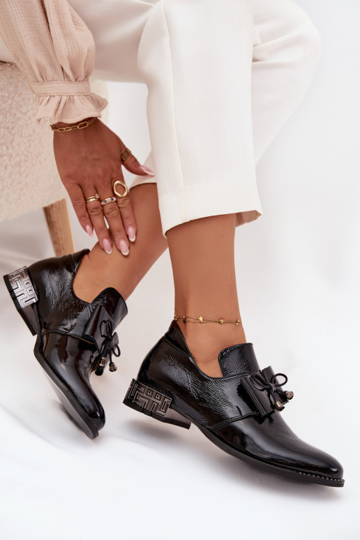 Black patent low-heeled shoes with bows Zazoo 1399