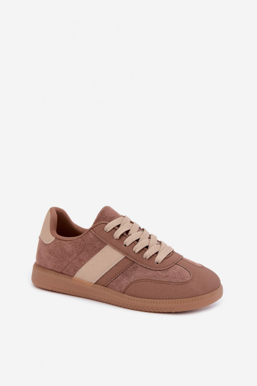 Brown sneakers Tai turidela