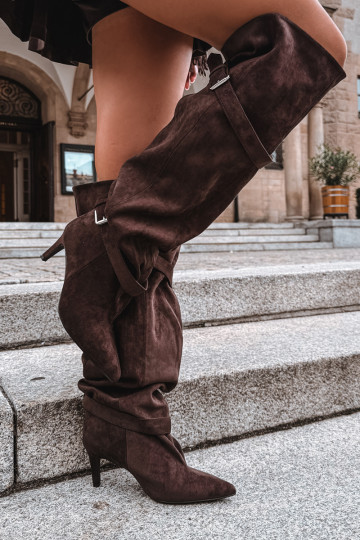 Over-the-knee heeled boots with straps and buckles in chocolate color Tai turibel 2