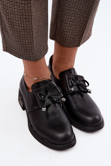 Buty z sztucznej skóry z kokardami T.Sokolski AN J26-190 w kolorze czarnym
