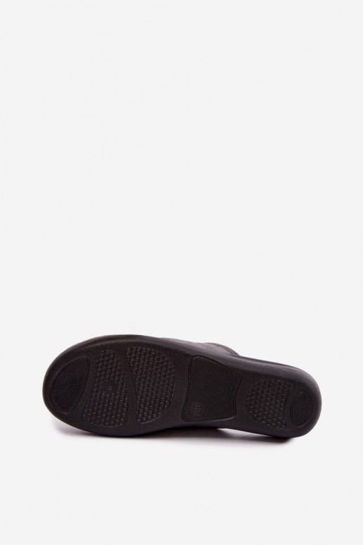 Klapsy w kolorze szarym Inblu CF000052