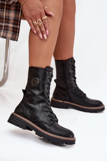 Warm women's ankle boots with decorative details in black Dorialine