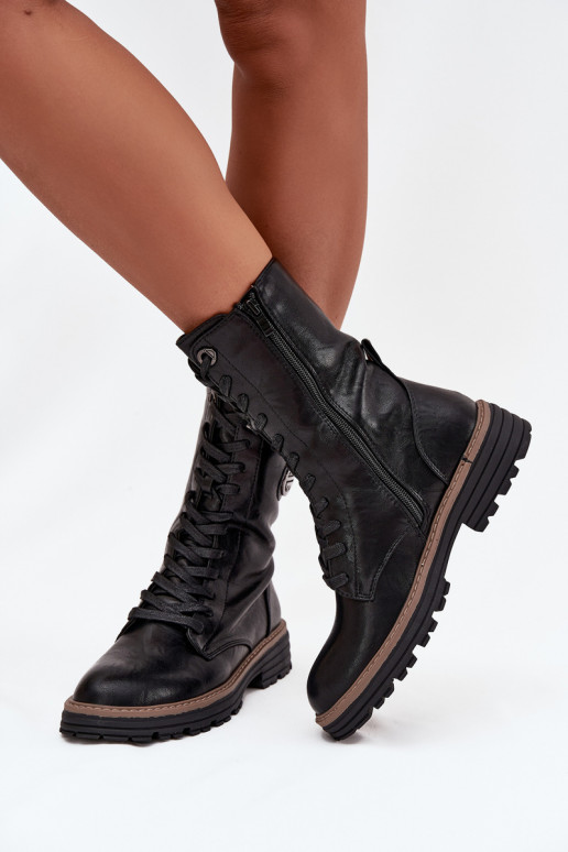 Warm women's ankle boots with decorative details in black Dorialine