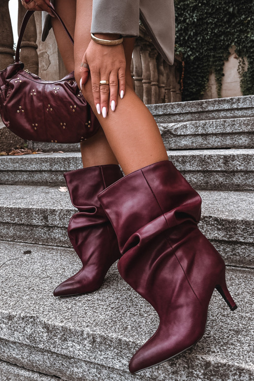 Slouchy ankle boots with heels in burgundy Gelra