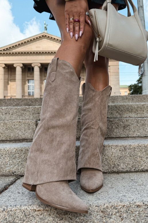 Women's cowboy-style knee-high boots with heels in sand Kalena