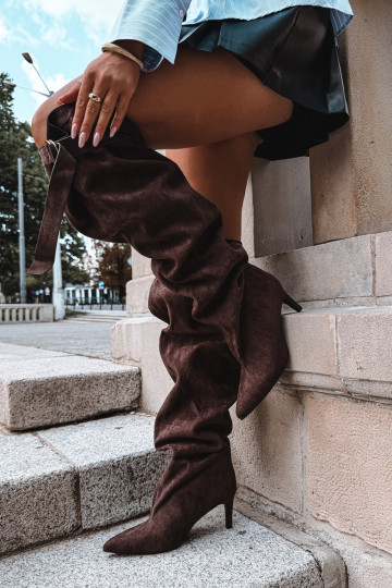 slip-on women's knee-high boots with heels in chocolate color Rosena 2