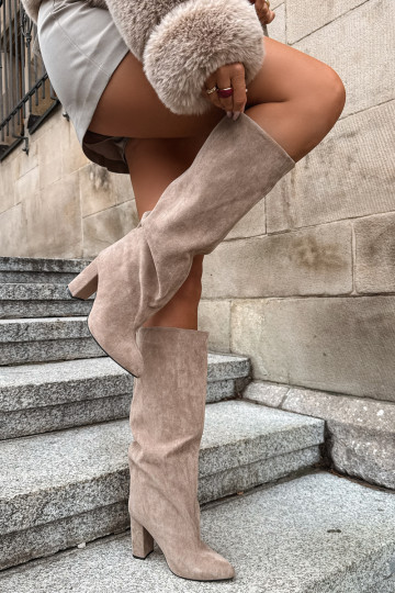 slip-on knee-high boots with heels in sand color Emeline 2