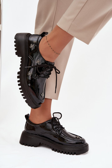 Patent leather women's shoes with buckles in black Artiker 57C0333