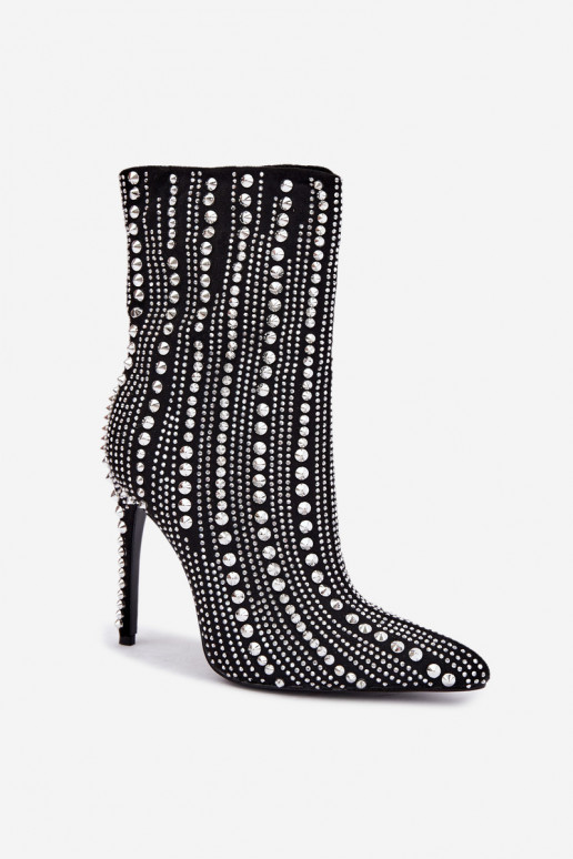 Warm ankle boots with thin heels, decorated with studs, black Delva