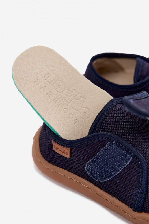 Dziecięce klapki dla chłopców z rzepami Barefoot Froddo G1700438 w ciemnoniebieskim