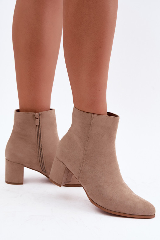 Warm women's ankle boots with heels in sand color Brella