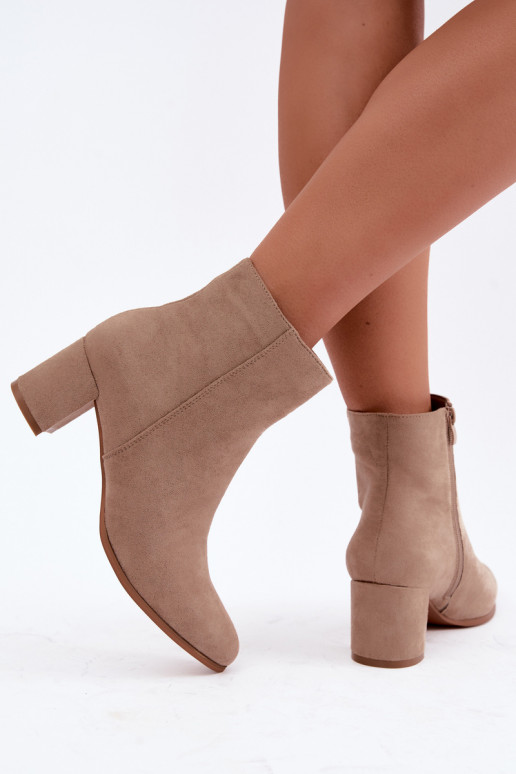 Warm women's ankle boots with heels in sand color Brella